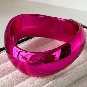 Pink Metallic Bangle Bracelet